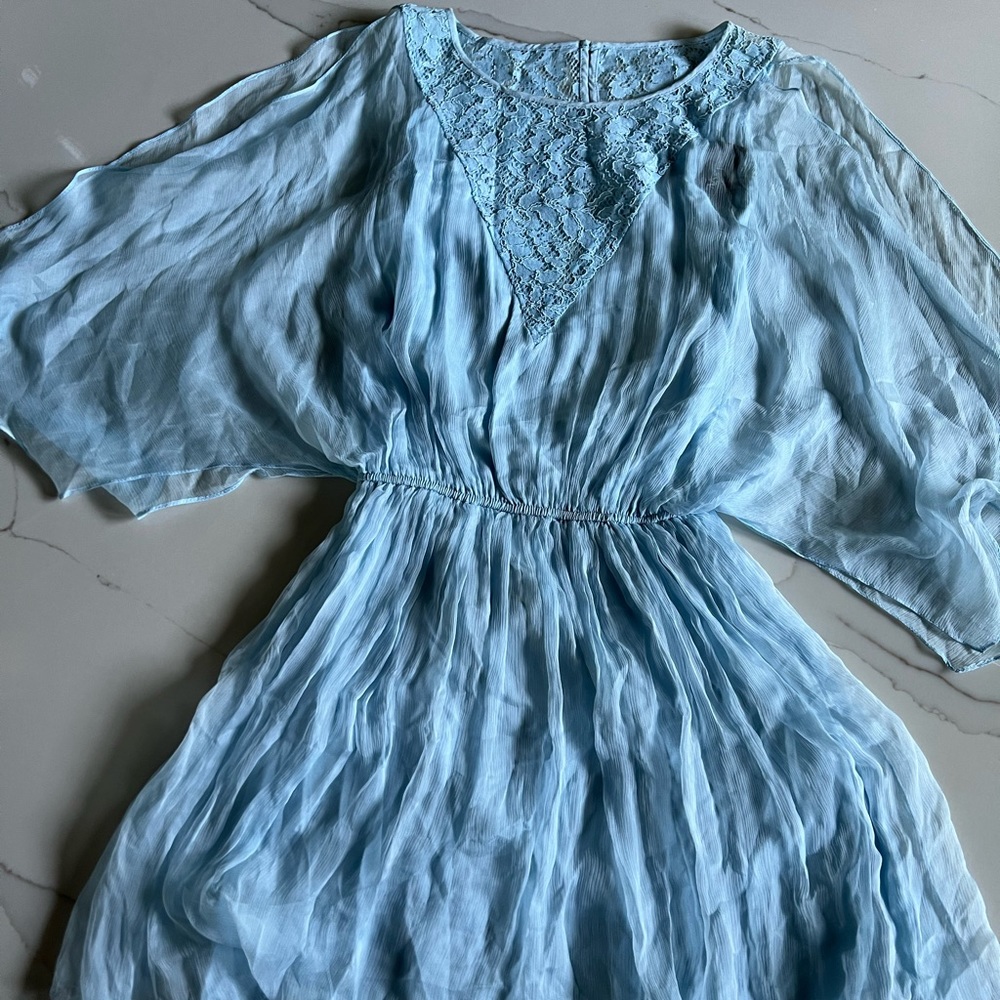 Dress - Picture 5 of 16